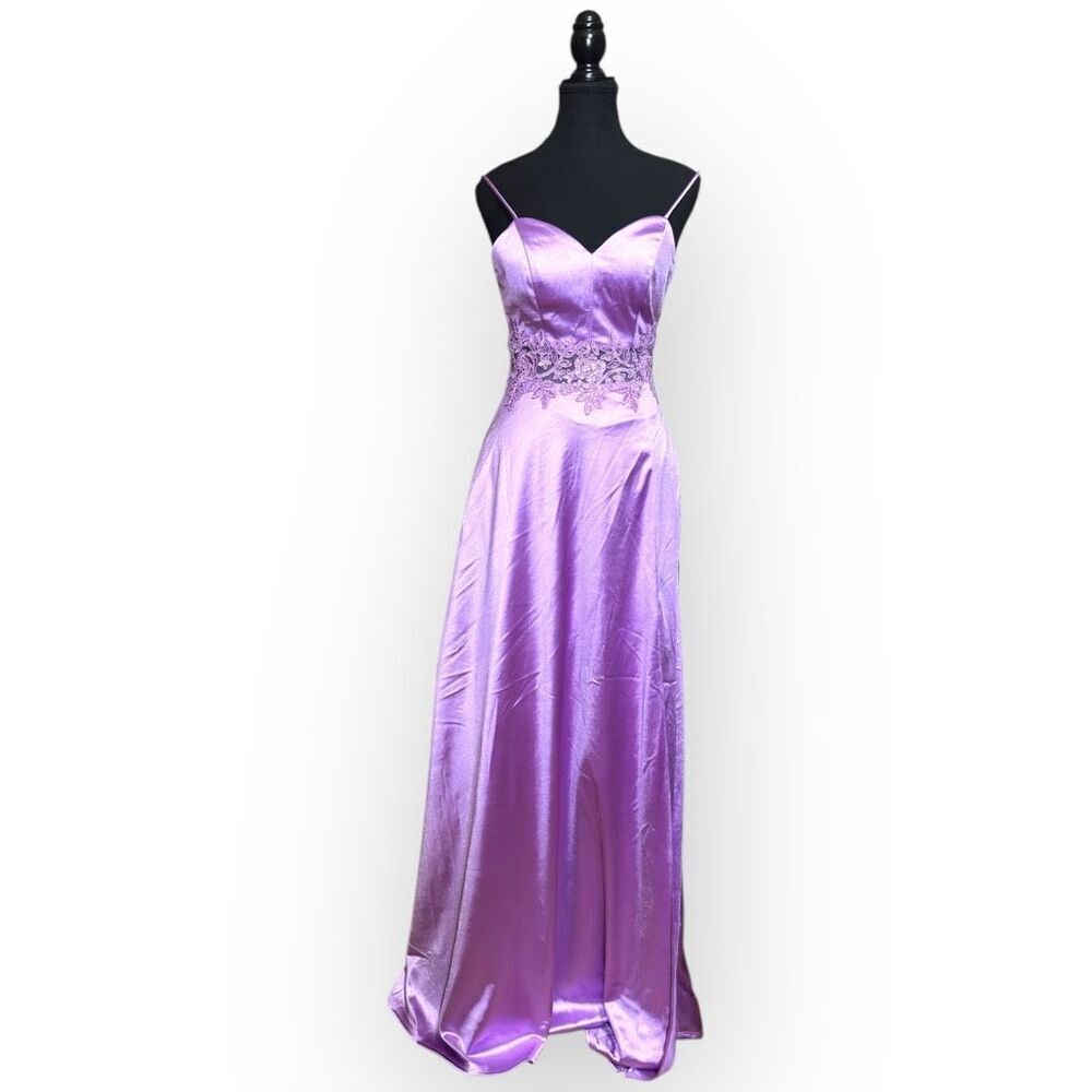 NWOT City Triangles Womens Sequin Embellished Satin Maxi Dress Lavender Size XS